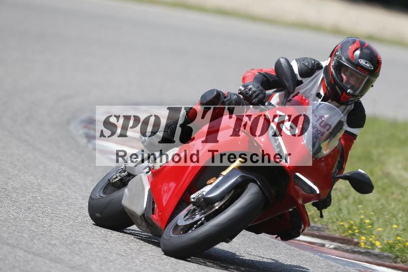 /27 12.06.2025 Ducati Schweiz Trackday Warmup  ADR/blau-bleu/19-2